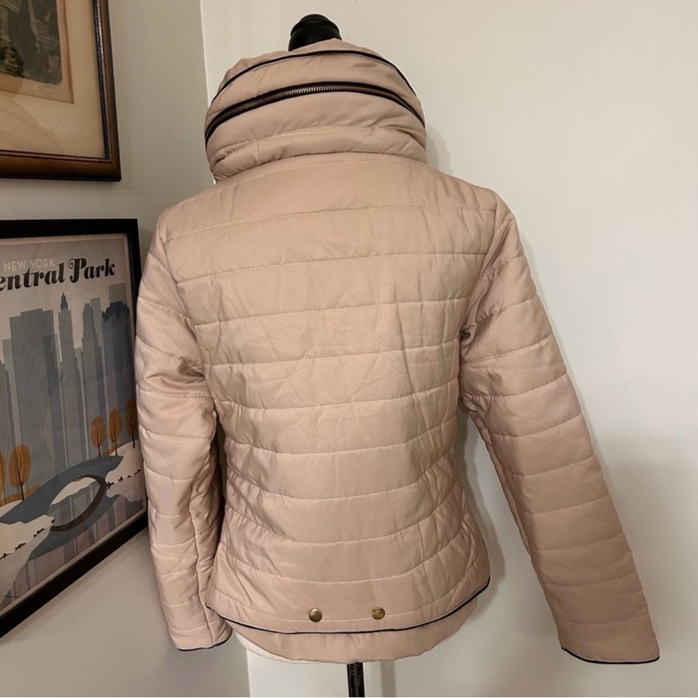 EUC PrettyLittleThing Cream/tan “stone” Mara Puffer Jacket - Picture 9 of 16